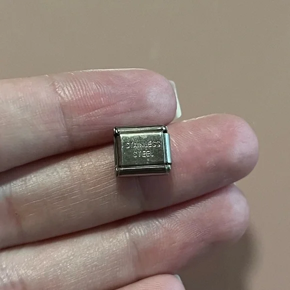 🇨🇦 Canada Flag Y2K Italian Charm Bracelet Charm 🇨🇦 - Picture 2 of 2